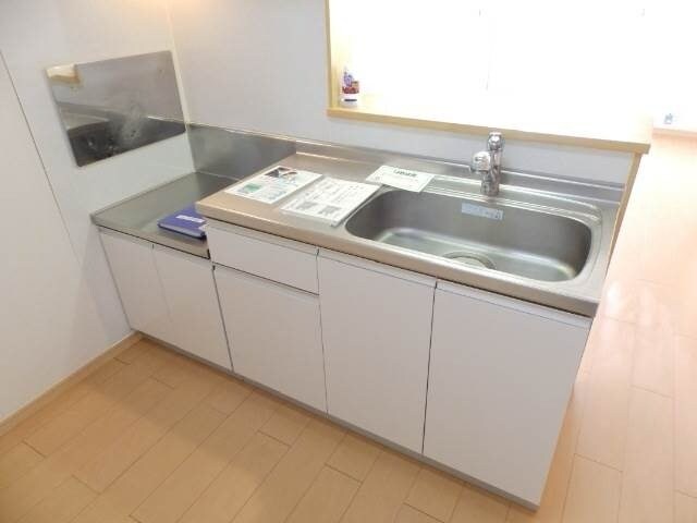 物件内観写真7　(別部屋同型タイプ写真です。)