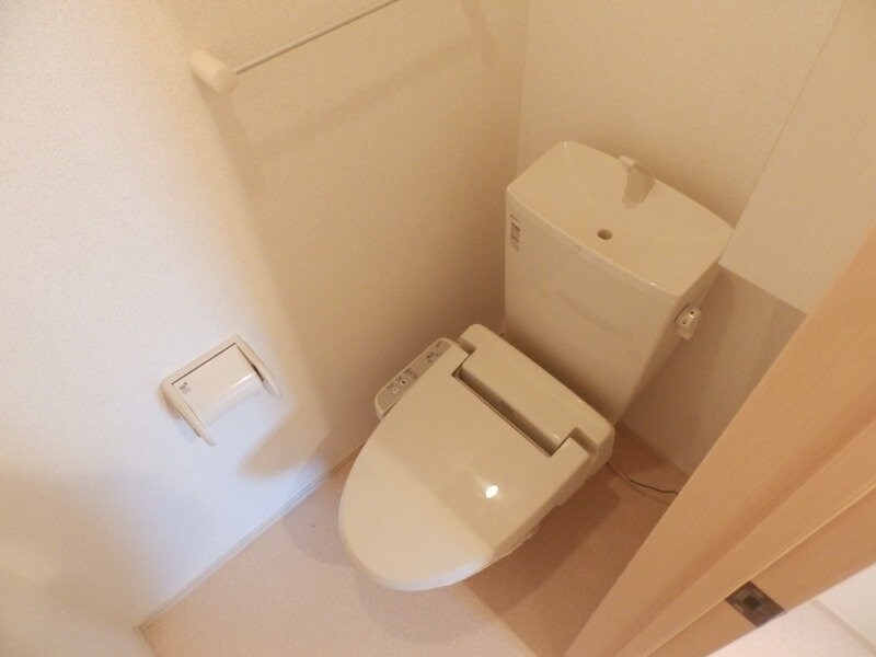 物件内観写真9　(同物件別室の写真です)