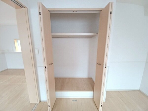 収納(同型タイプの画像です)