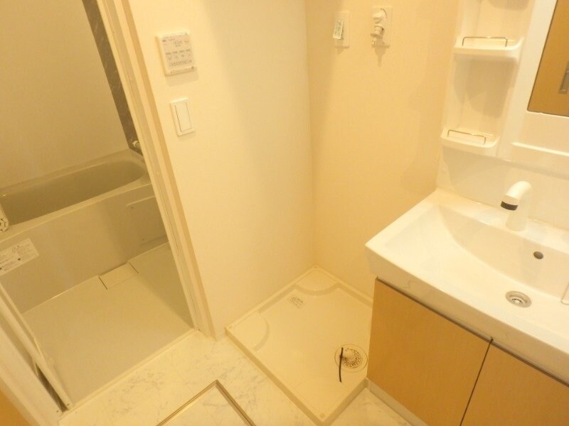 物件内観写真10　(同タイプの部屋写真です)