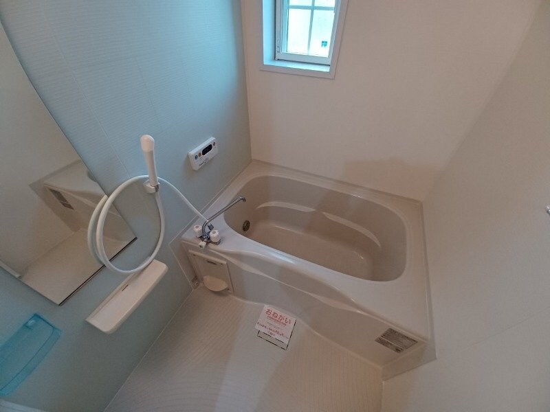 物件内観写真8　(同物件別部屋のお写真です。)