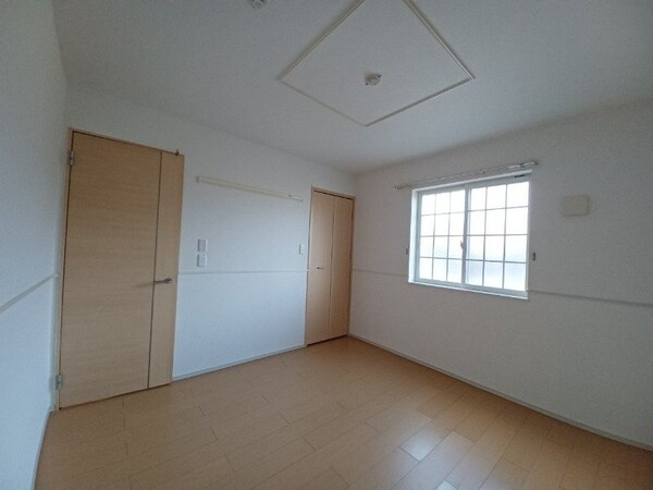 その他部屋・スペース(同物件別部屋のお写真です。)
