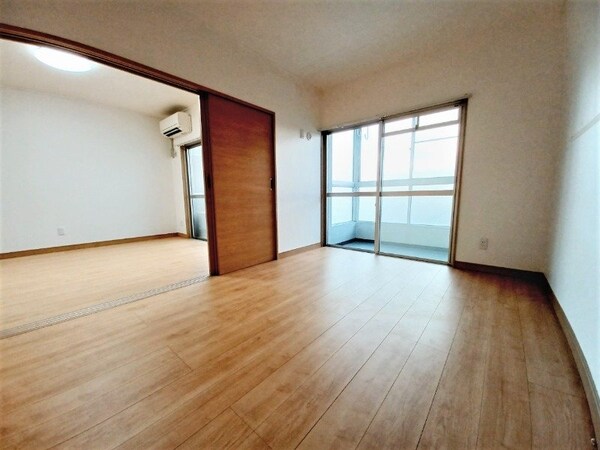 その他(同じ物件、別部屋の写真です。)