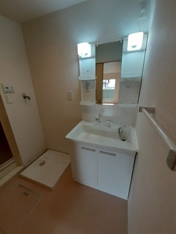 洗面所(同型部屋写真です。)