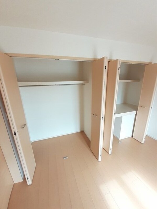 収納(同型部屋写真です。)