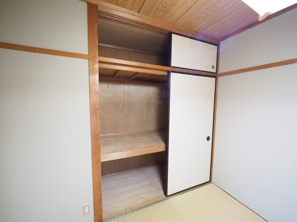 収納(同タイプ部屋写真です。)