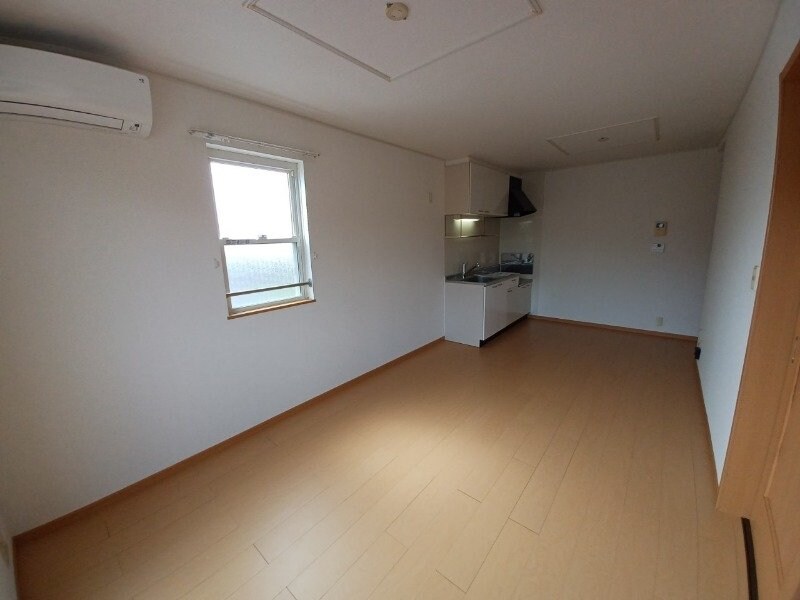 物件内観写真6　(同型別室のお写真です)