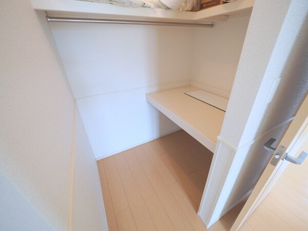 収納(同型別室のお写真です)