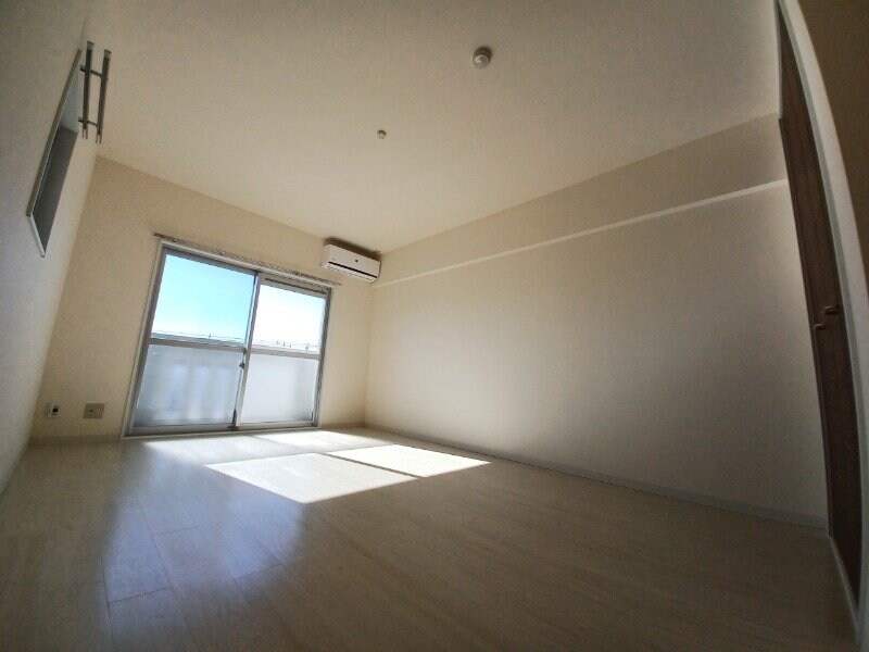 物件内観写真2　(同型参考写真)