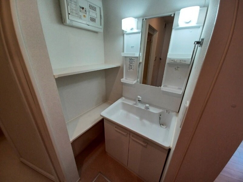 物件内観写真19　(同型参考写真)