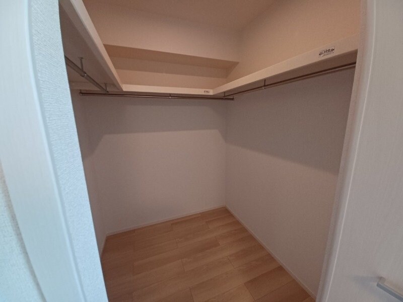 物件内観写真13　(同型参考写真)