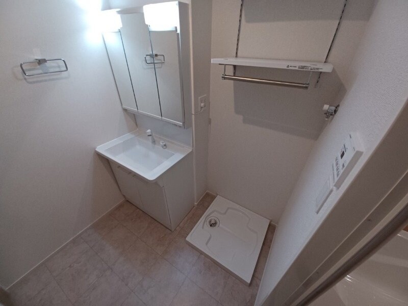 物件内観写真23　(同型参考写真)