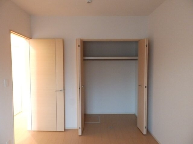 物件内観写真12　(同物件別室タイプ)