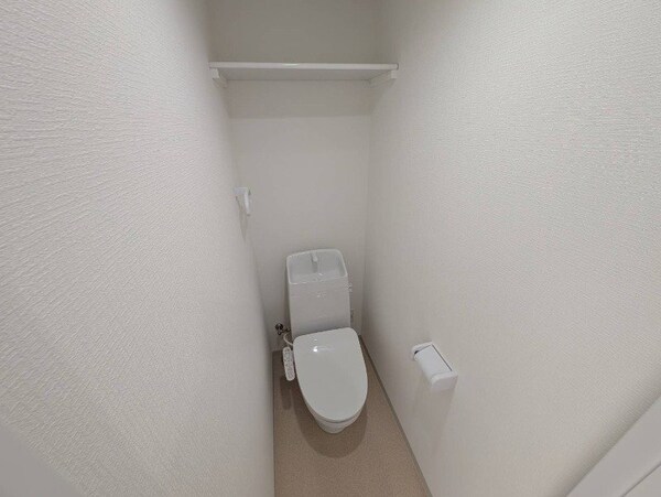 トイレ(同タイプ部屋写真です。)