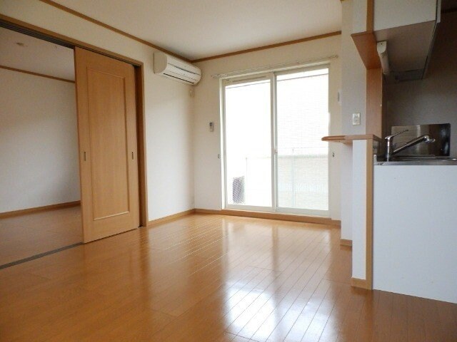 物件内観写真5　(別部屋参考写真)