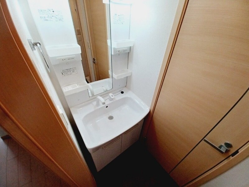 物件内観写真11　(同型参考写真)