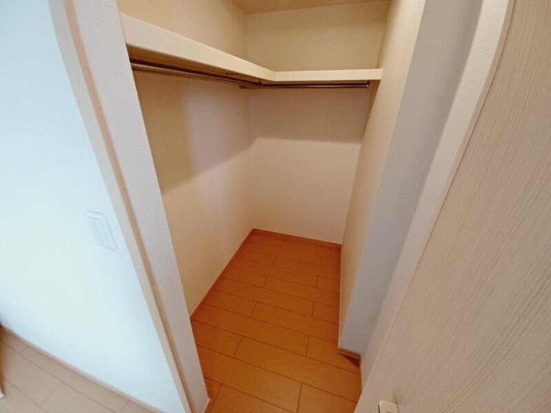 物件内観写真13　(同型参考写真)