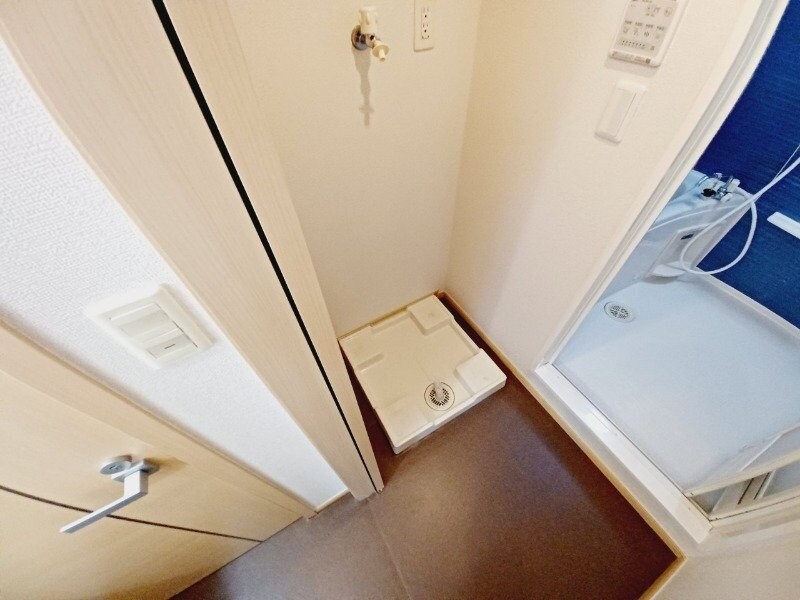 物件内観写真21　(同型参考写真)