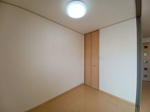 その他(同物件別室の画像です)
