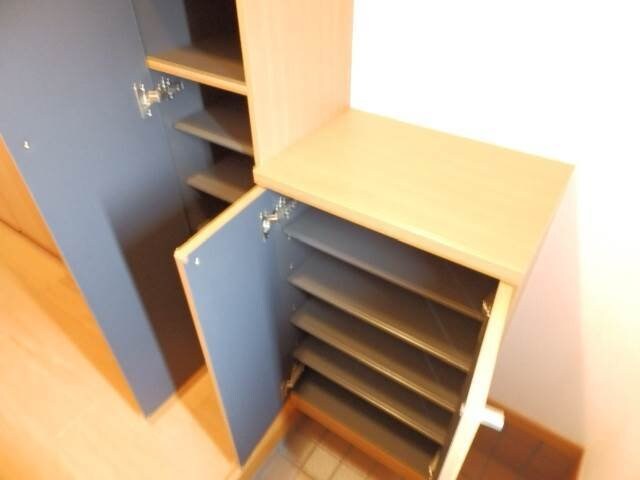 物件内観写真16　(同型タイプのものです)