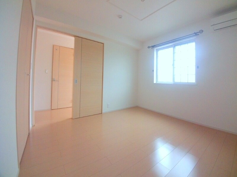 物件内観写真9　(同型タイプの画像です)