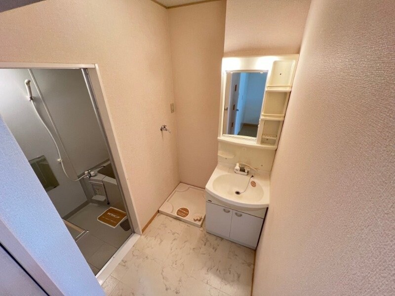 物件内観写真11　(同型参考写真)