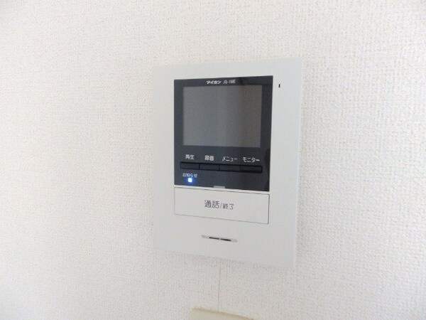 セキュリティ(同建物の別部屋反転写真です)