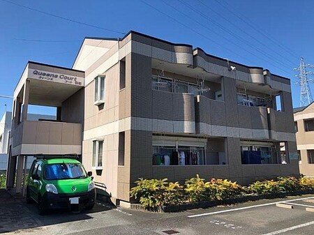 クィーンズコートＢ棟外観写真