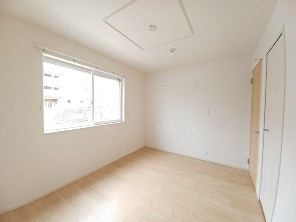 その他部屋・スペース(同型反転写真)