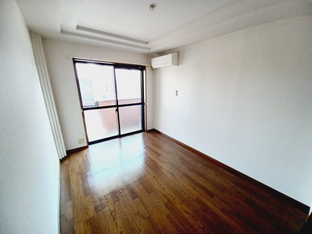 物件内観写真7　(同物件別部屋参考写真)