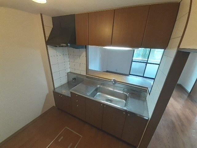 物件内観写真8　(同物件別室画像)