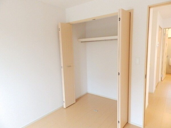 収納(同型タイプの写真です)