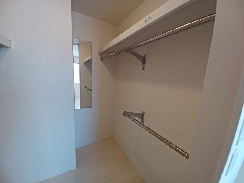 物件内観写真13　(同型反転参考写真)