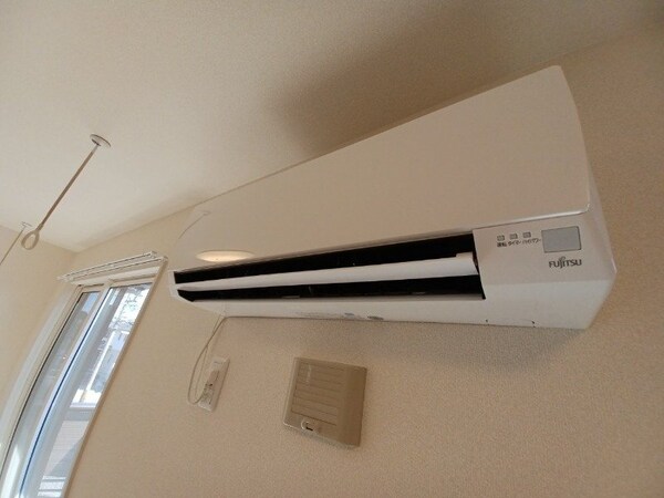 その他設備(同型反転参考写真)