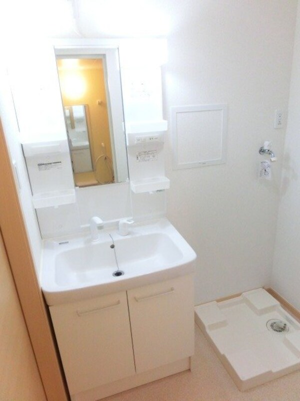 洗面所(同タイプ部屋写真です。)
