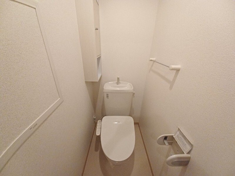 物件内観写真12　(同物件別室反転写真)