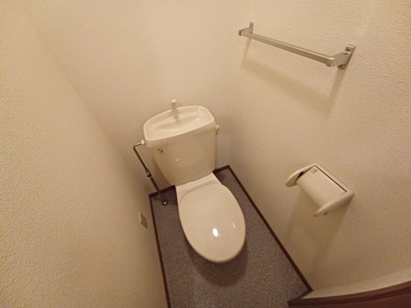 物件内観写真11　(同物件別室の写真です。)