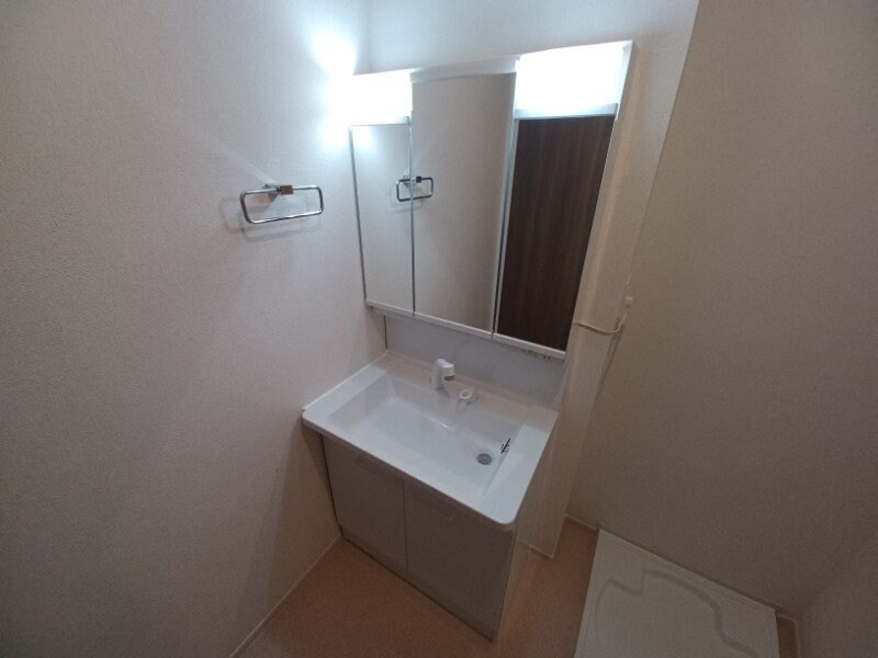 物件内観写真7　(同型参考写真)