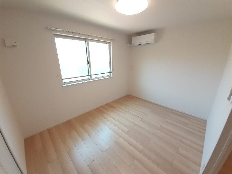 物件内観写真18　(同型参考写真)