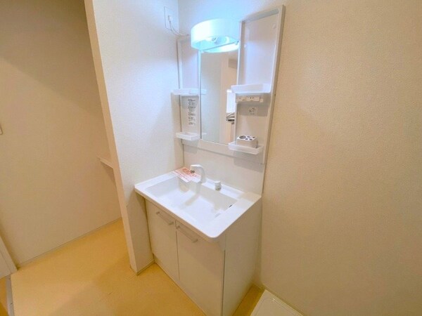 洗面所(同型部屋写真です。)