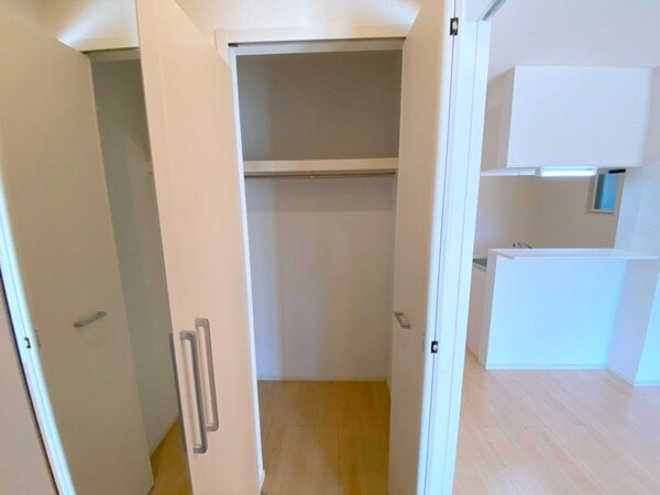 収納(同型部屋写真です。)