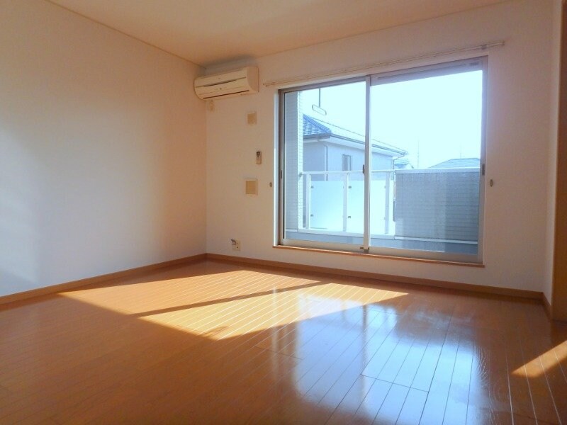 物件内観写真9　(同タイプの部屋写真です)