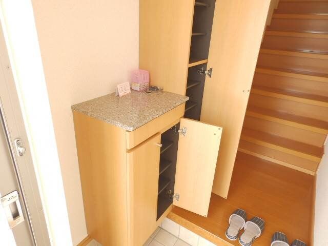 物件内観写真16　(同タイプの部屋写真です)