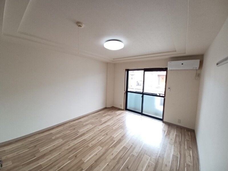 物件内観写真8　(同物件別室写真)