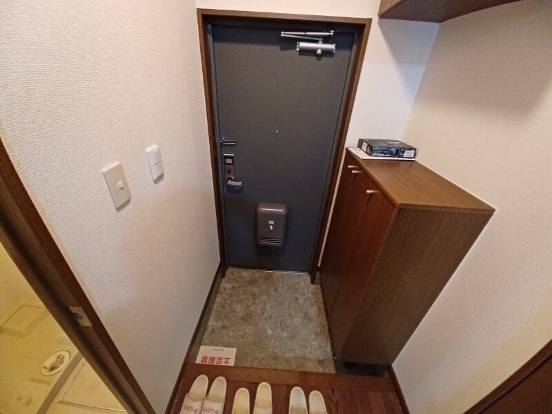 物件内観写真16　(同物件別室写真)