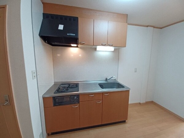 キッチン(別部屋の写真です。)