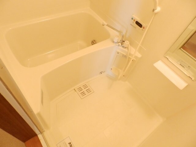 物件内観写真8　(同建物の別部屋写真です)