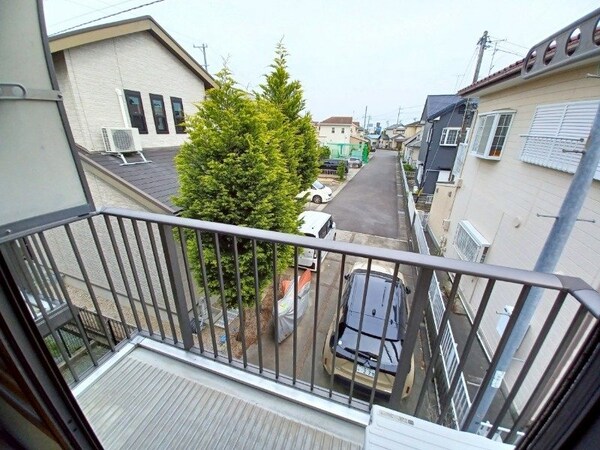 バルコニー(別棟同型参考写真)