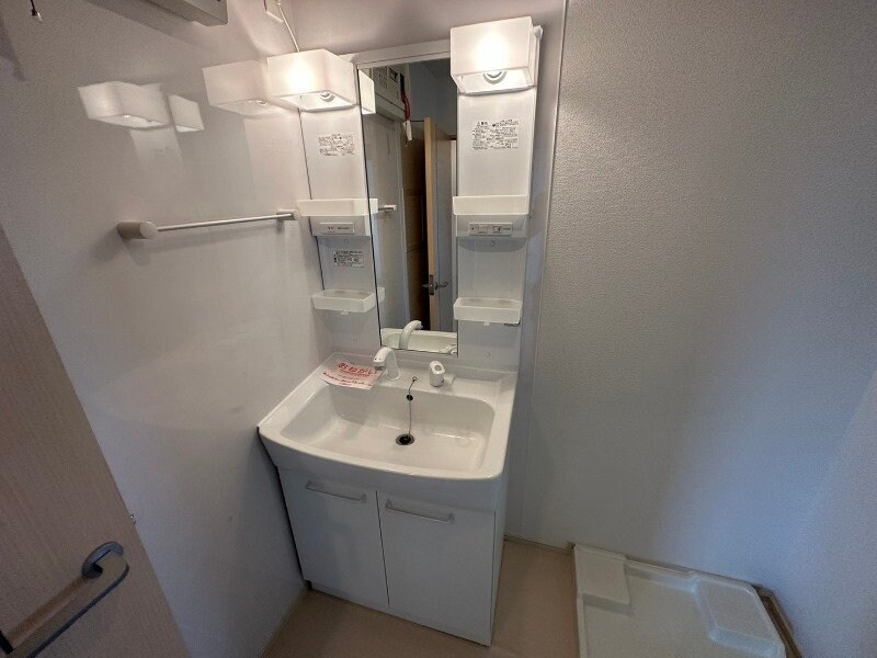 物件内観写真10　(同型タイプ)