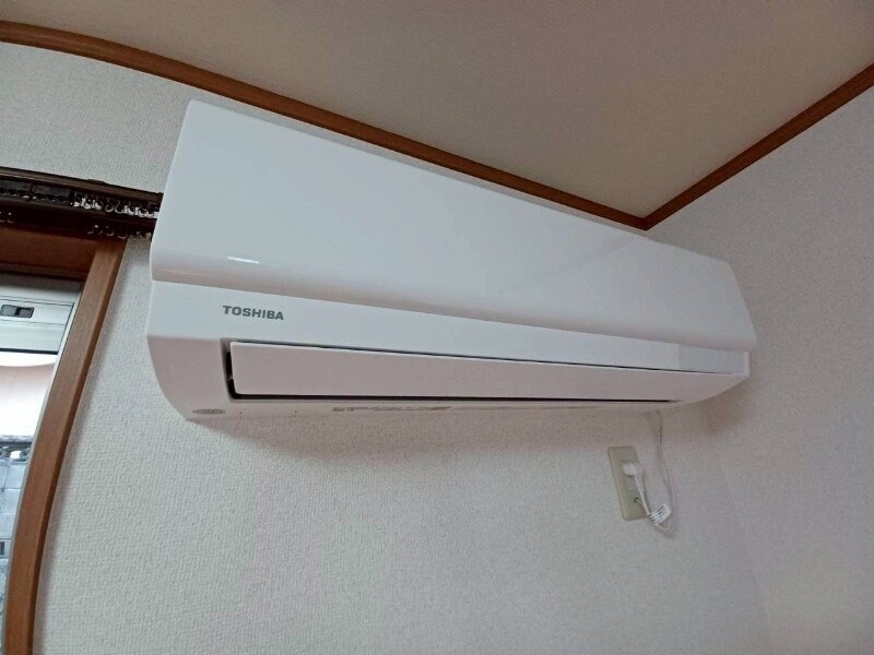 物件内観写真14　(広々とした玄関)